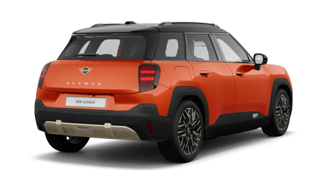 MINI Aceman 135kW E Exclusive 43kWh 5dr Auto Electric Hatchback - Image 2
